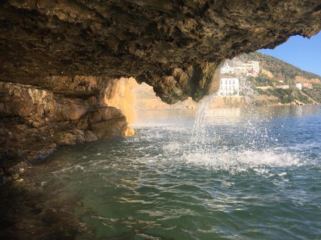 الشقق الفندقية لوترا إديبسوفي  G. Kiapekou المظهر الخارجي الصورة